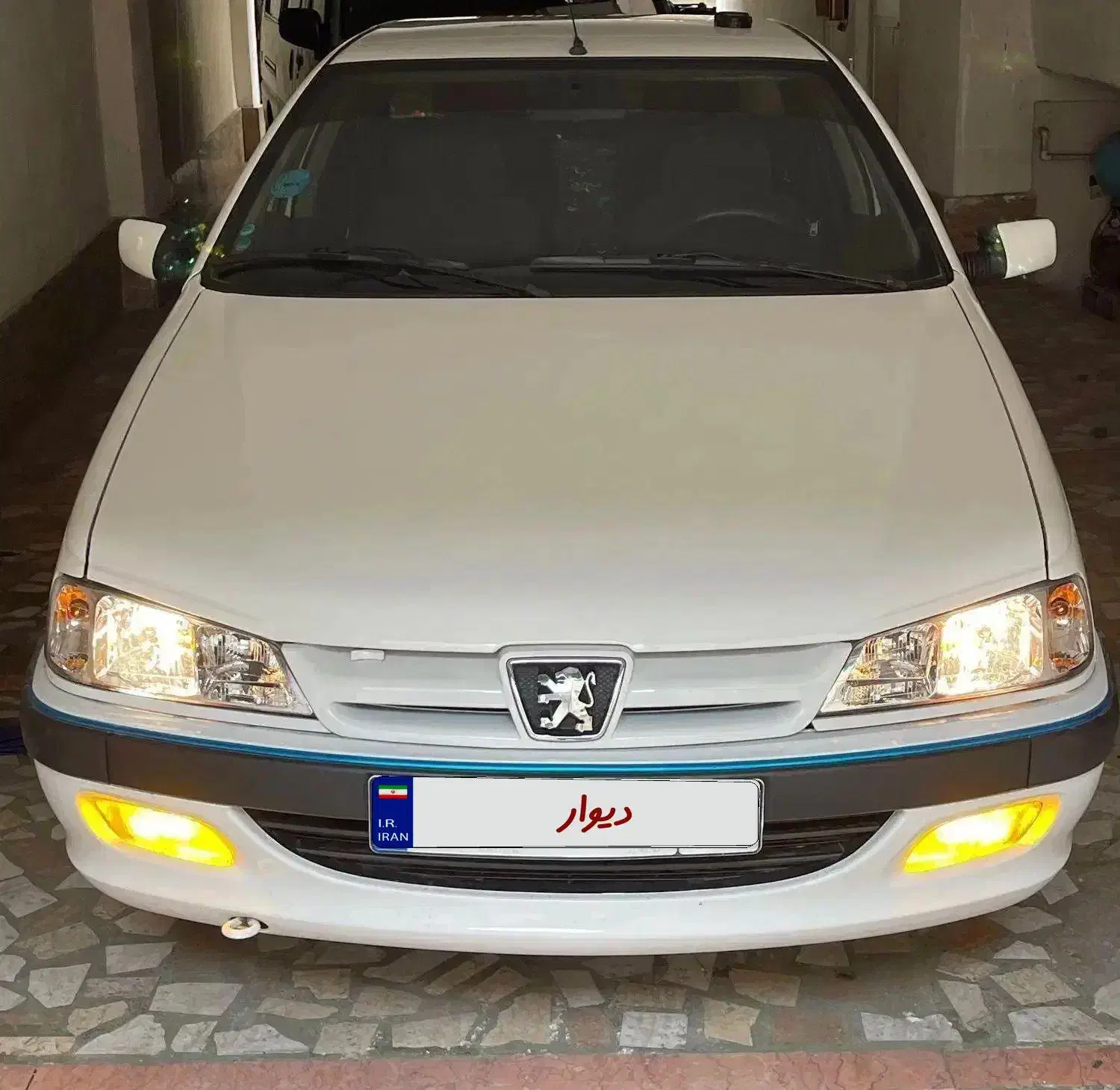 پژو پارس بی رنگ ۸۹|خودرو سواری و وانت|رشت, جانبازان|دیوار