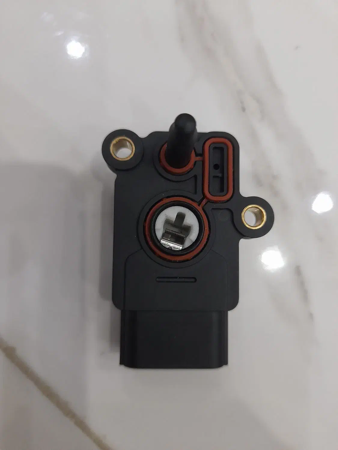 سنسور دریچه گاز موتور آیروکس|قطعات یدکی و لوازم جانبی|کرج, اخگرآباد|دیوار