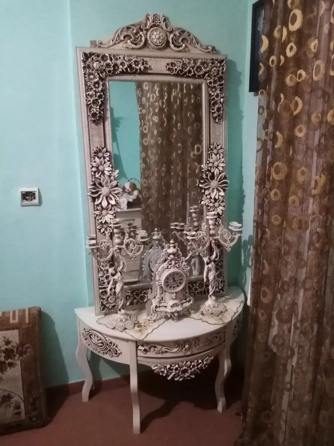 آینه و شمعدان|آینه|محمدیه-قزوین, |دیوار