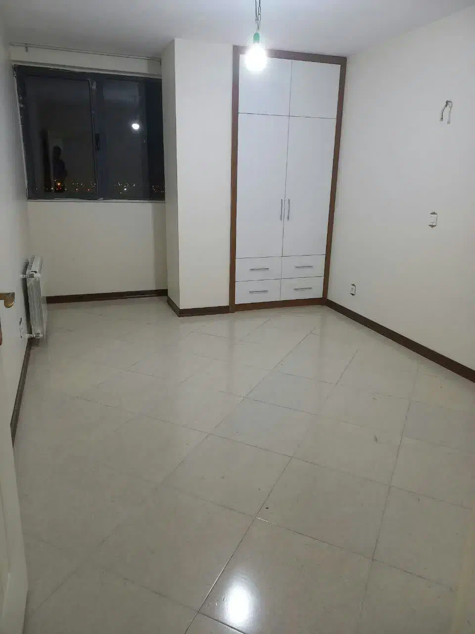 آپارتمان 108متر 2خواب جنوبی ردیف اول شهرک خرازی