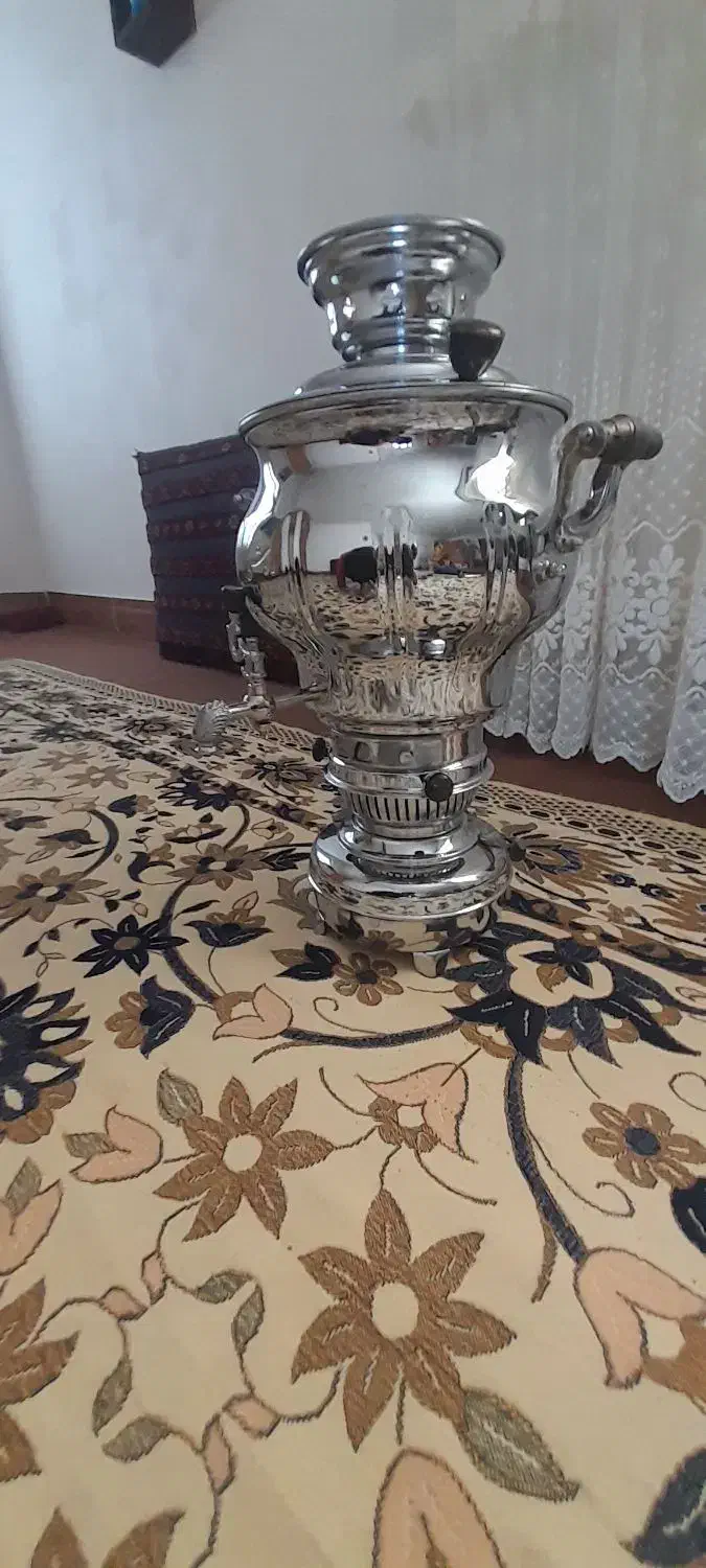 سماورنفتی‌روشن|سماور، چای‌ساز، قهوه‌ساز|کلاله, |دیوار