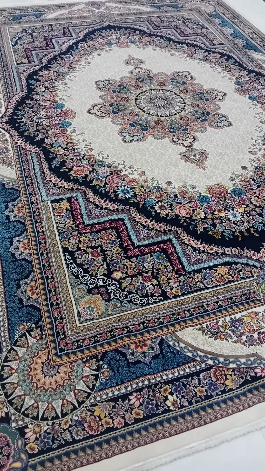 ۲تخته فرش ۹ متری و اتخته فرش ۶ متری ۱۰۰۰ شانه|فرش|مشکیندشت, |دیوار