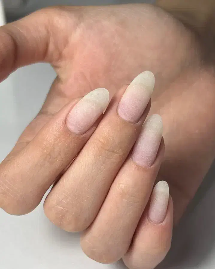 آف یلدایی کاشت ناخن ژل،399تاآخرماه بابهترین مواد|خدمات آرایشگری و زیبایی|آبادان, |دیوار