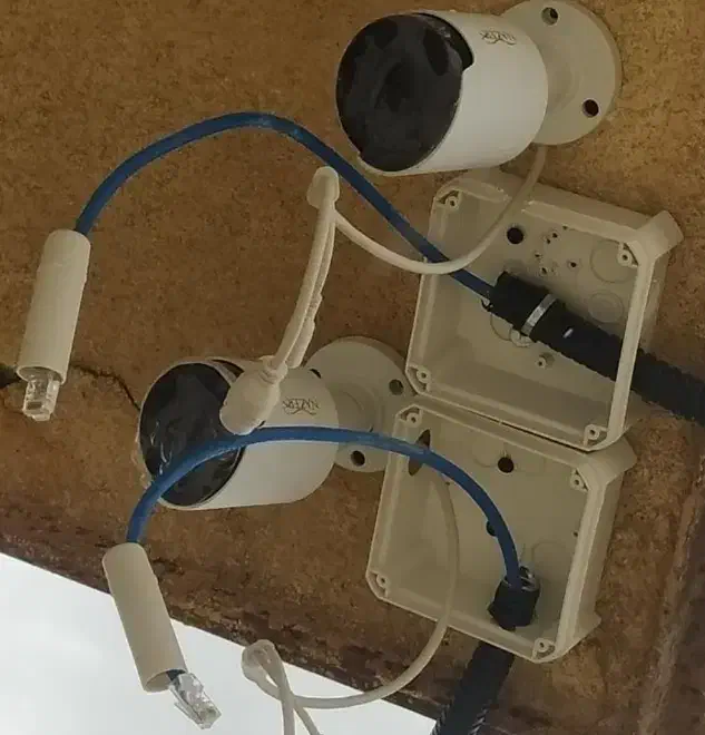 نصب و خدمات دوربین و دزدگیر|خدمات پیشه و مهارت|بروجرد, |دیوار