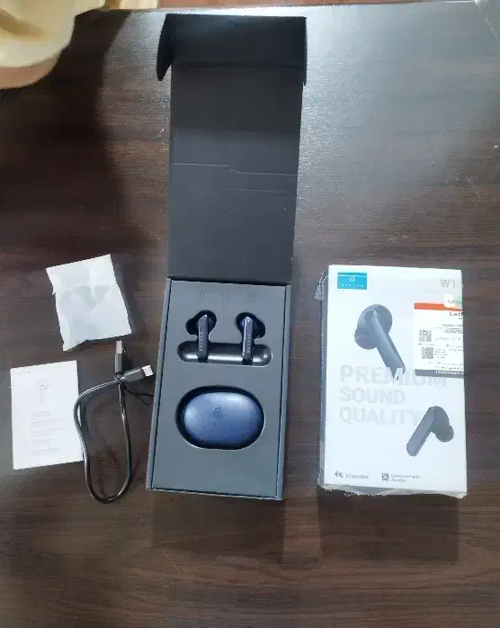 هدفون بلوتوثی هایلو مدل W1 با گارانتی ۱۸ ماهه|لوازم جانبی موبایل و تبلت|تبریز, |دیوار