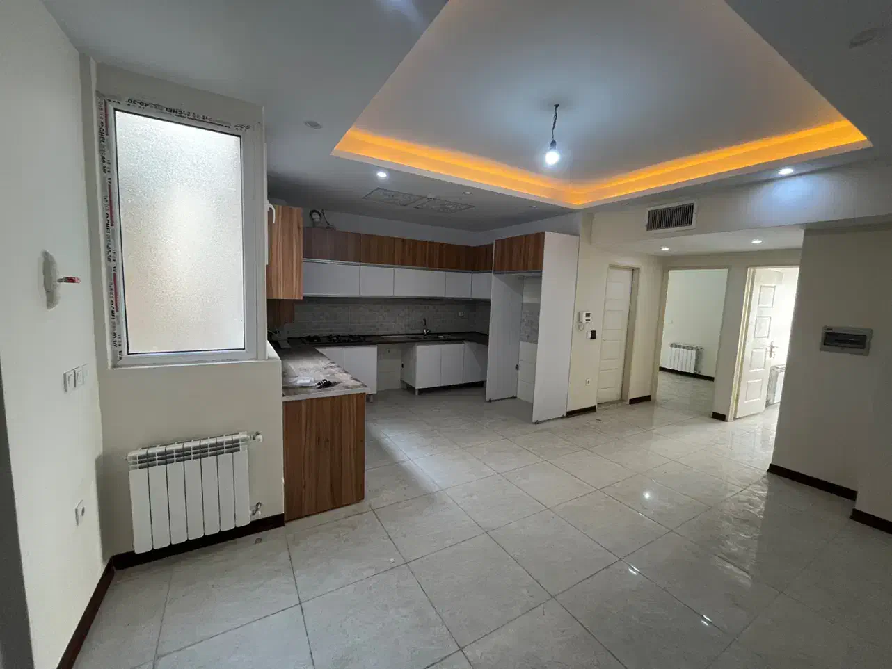 ۶۷ متر / دو خوابه/ نوساز کلید نخورده/ بلوار اصلی