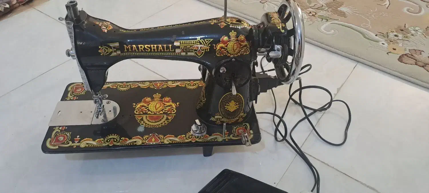 دو عدد چرخ خیاطی|چرخ خیاطی و ریسندگی|ایلام, |دیوار