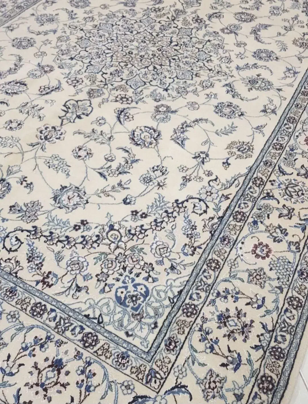 جفت فرش دستباف نایین نو ۶ متری|فرش|اصفهان, دشتستان|دیوار