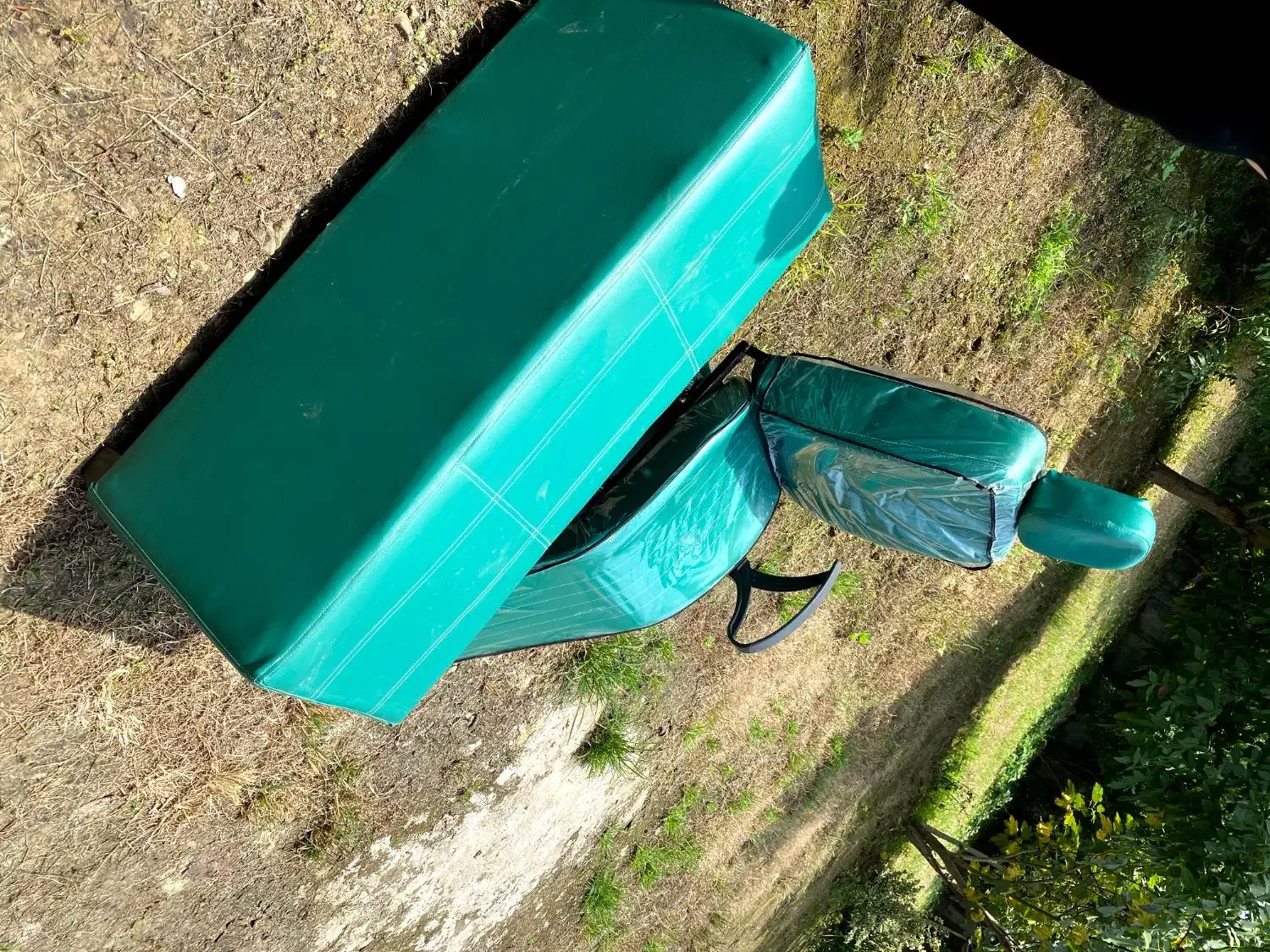 تجهیزات آرایشگاه|آرایشگاه و سالنهای زیبایی|صومعهسرا, |دیوار