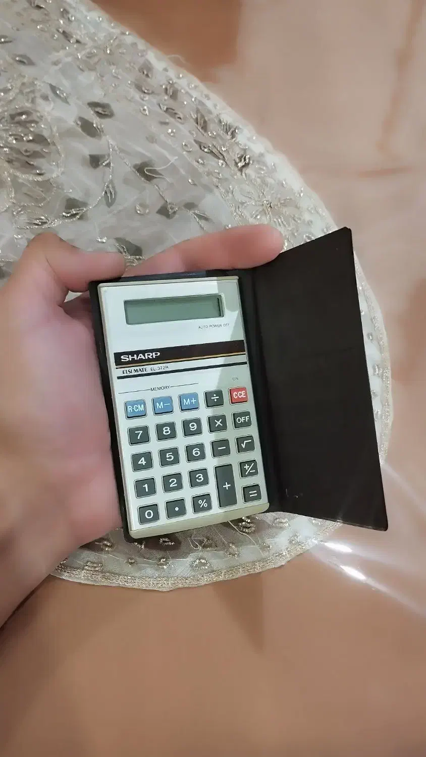 ماشین حساب کلکسیونی شارپ|کلکسیون و سرگرمی|شهرکرد, |دیوار