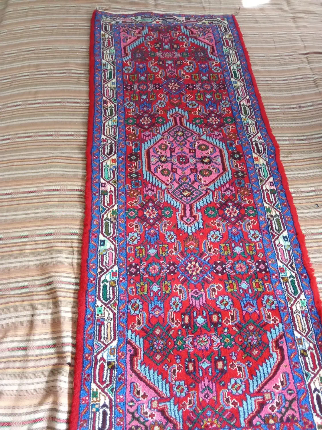 فرش دست بافت|فرش|اسدآباد, |دیوار