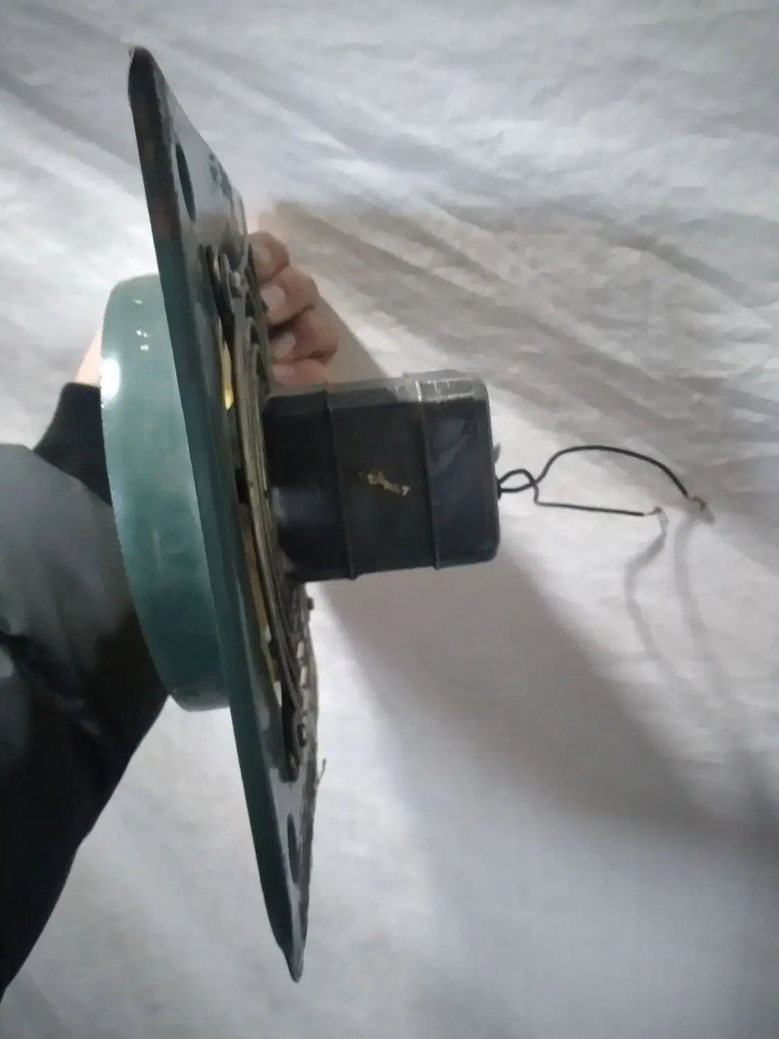 فن دمنده|پنکه و تصفیه‌کنندهٔ هوا|قزوین, |دیوار