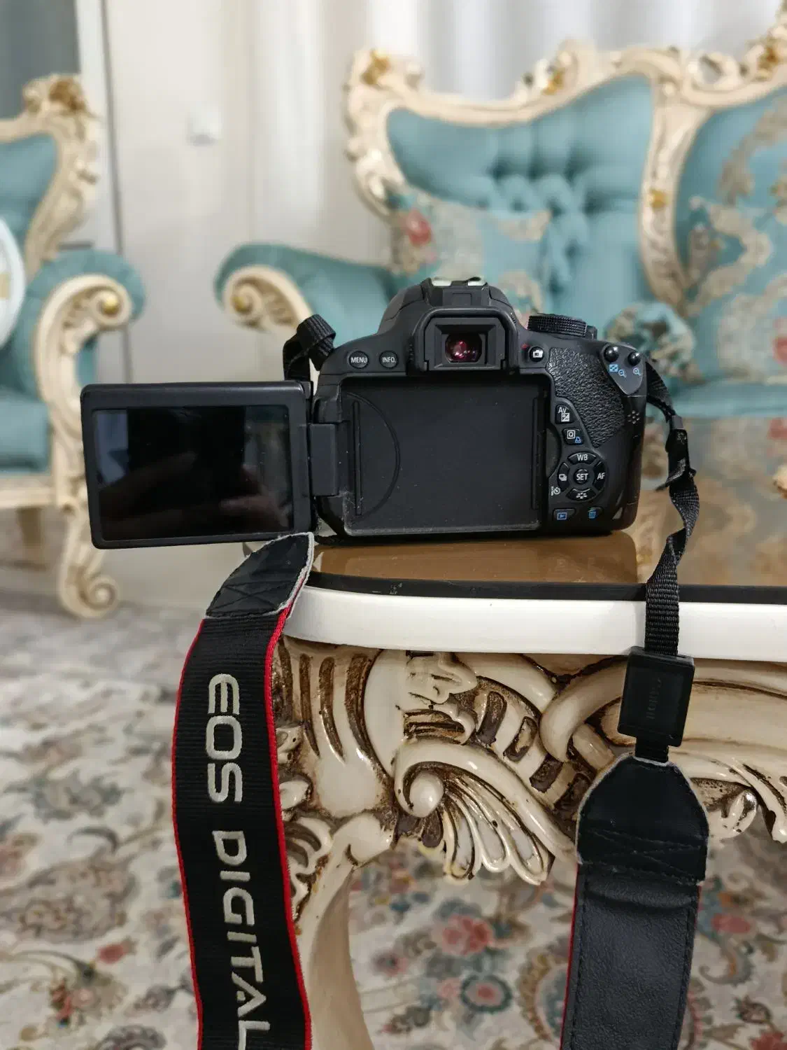 دوربین کنون ۷۰۰D|دوربین عکاسی و فیلمبرداری|مشهد, فرهنگیان (شهرک غرب)|دیوار