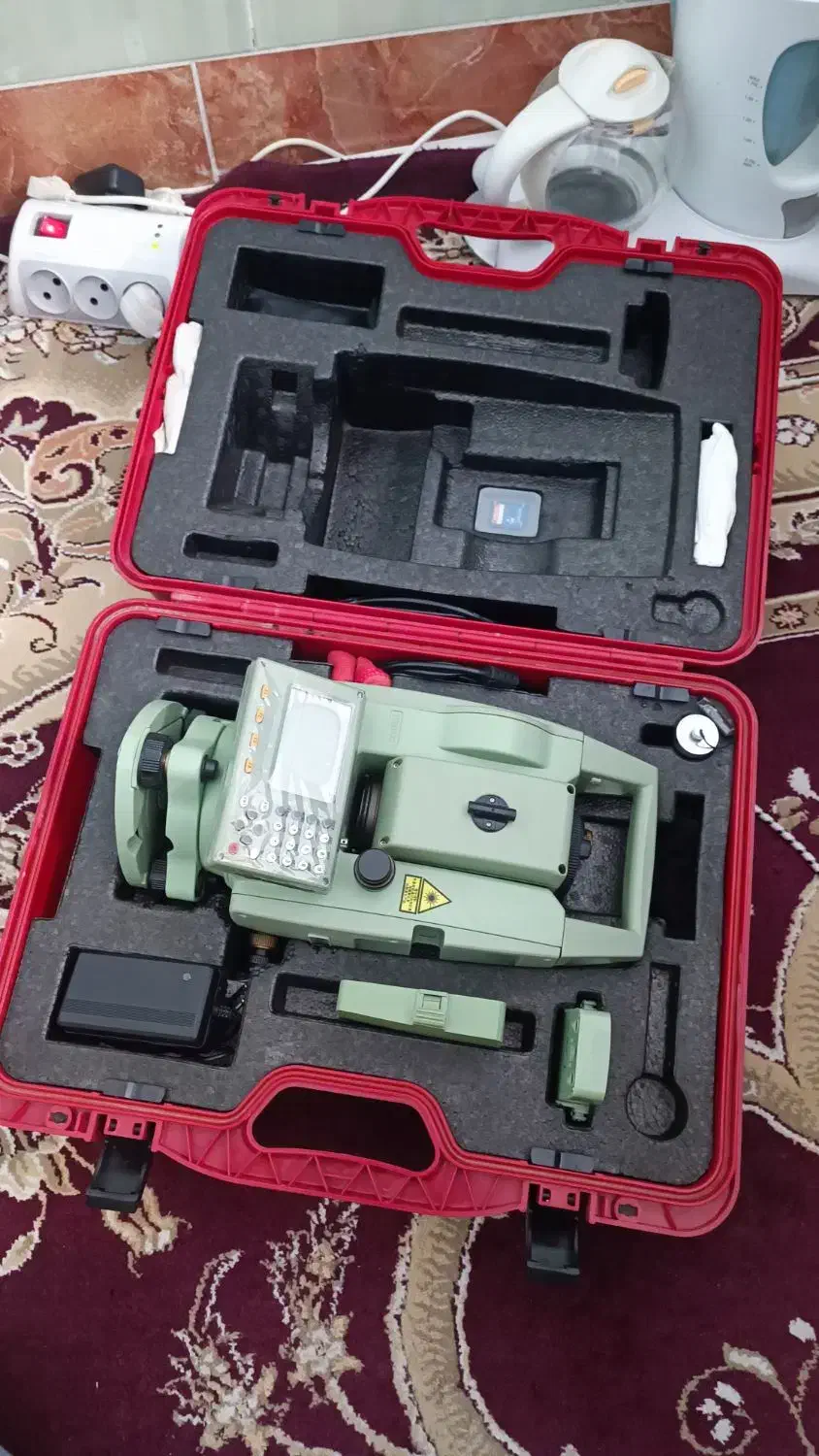 دوربین توتال استیشن نقشه برداری|مصالح و تجهیزات ساختمان|مهاباد (آذربایجان غربی), |دیوار