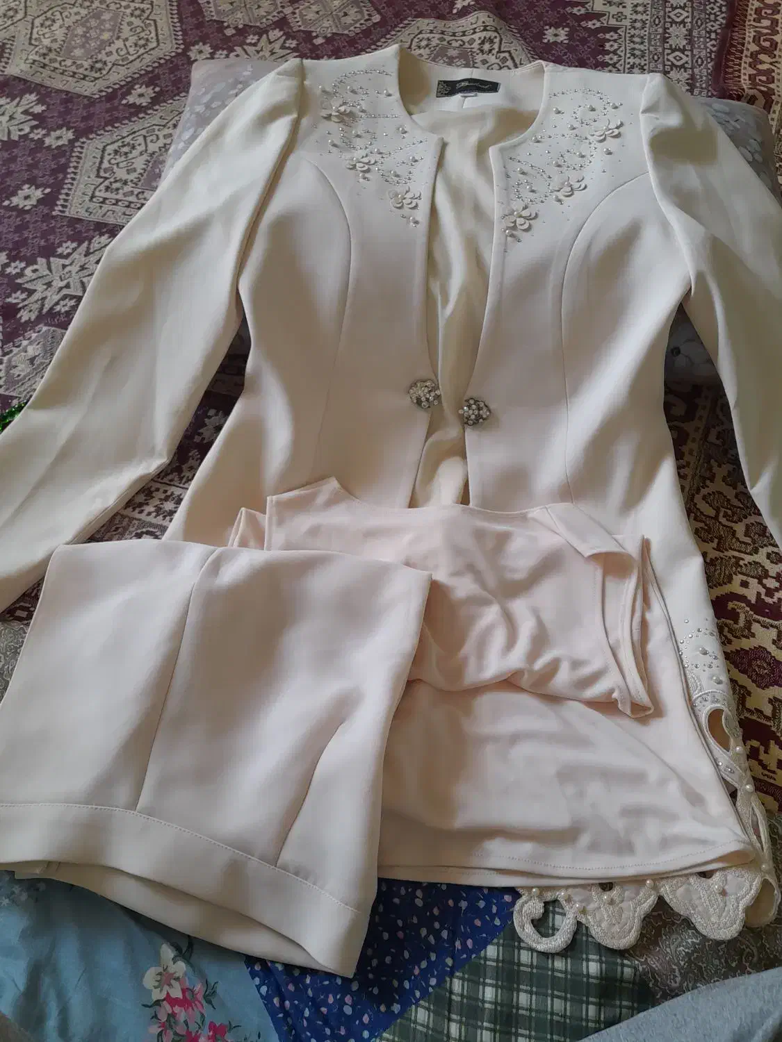 کت شلوار نو سایز 36 سیصد پنجاه هزار تومن|لباس|گلپایگان, |دیوار