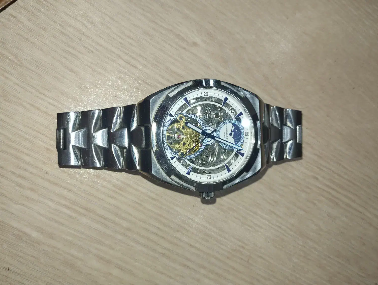 ساعت اتوماتیک واشرون کنستانتین|ساعت|مرند, |دیوار