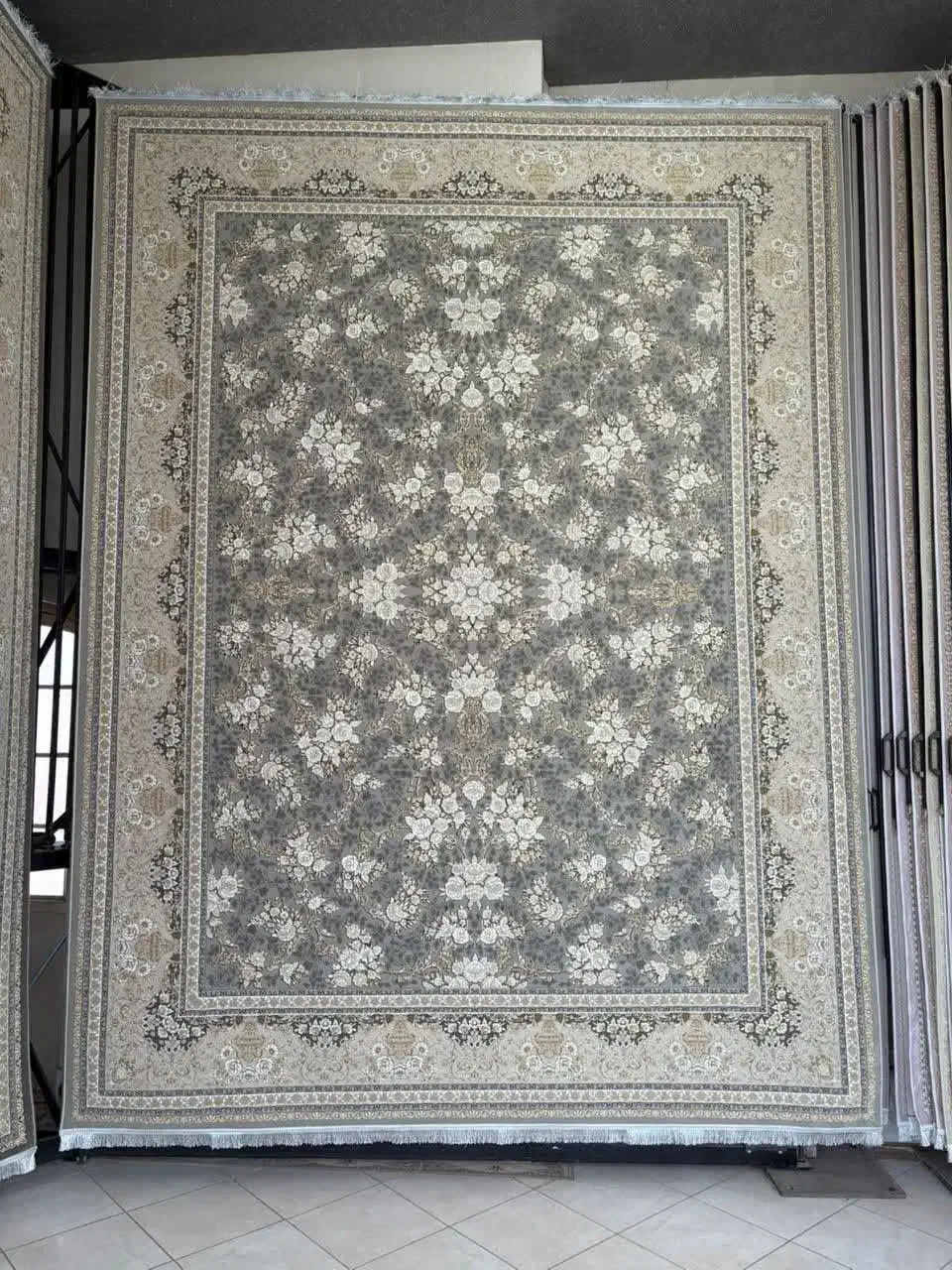 فرش طرح آرشام 1200|فرش|قم, باغ کرباسی|دیوار