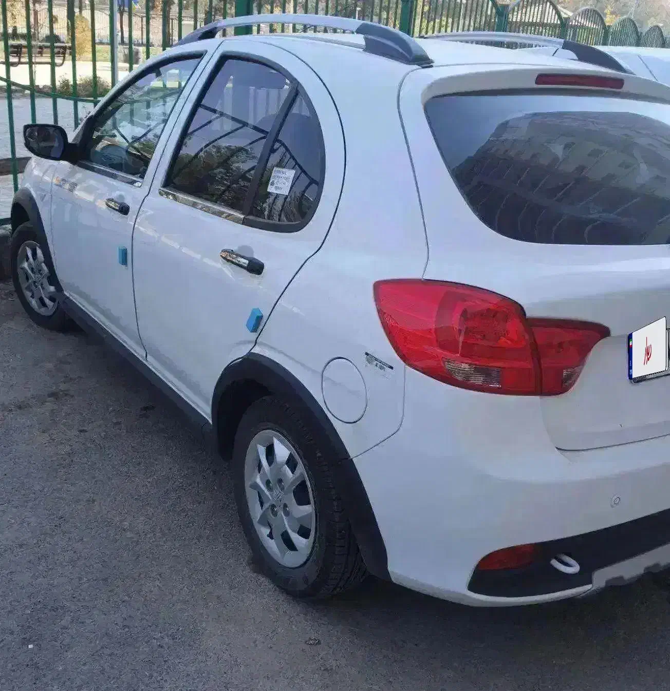 کوییک 1402 کم کار بی رنگ|خودرو سواری و وانت|اصفهان, برلیان|دیوار