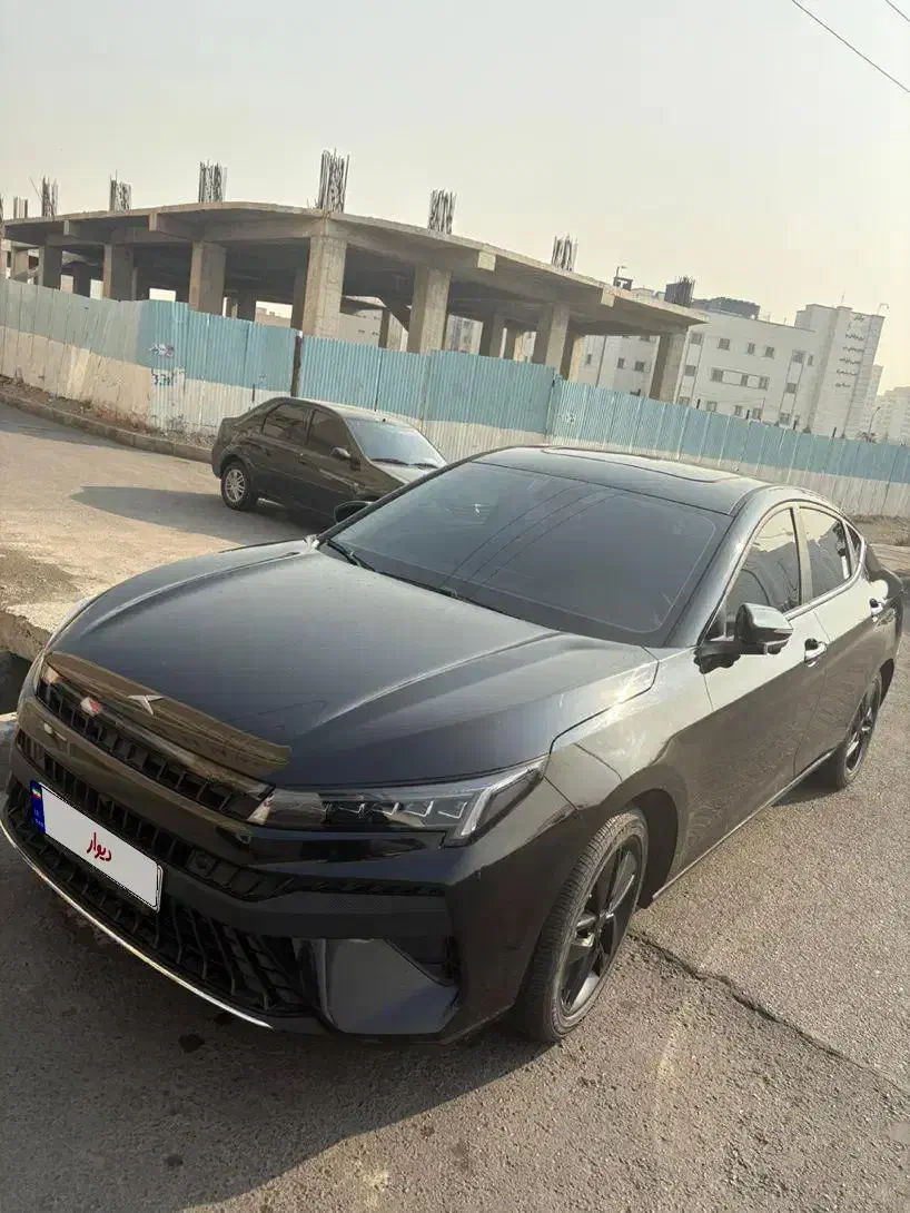 کی ام سی j7 1402|خودرو سواری و وانت|تهران, گلستان (شهرک راه آهن)|دیوار