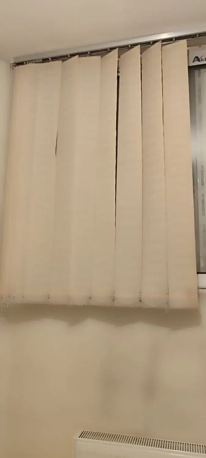 پرده عمودی در حد نو|پرده، رانر، رومیزی|برخوار, |دیوار