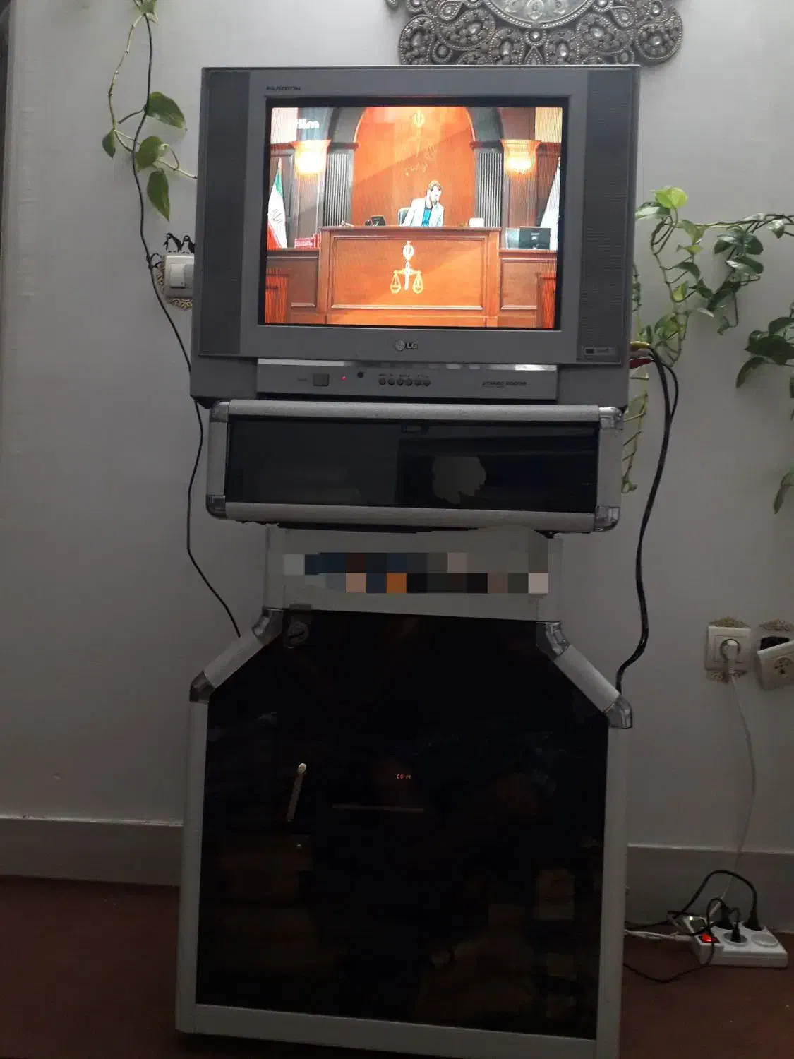 تلوزیون ال جی|تلویزیون و پروژکتور|قم, پردیسان|دیوار