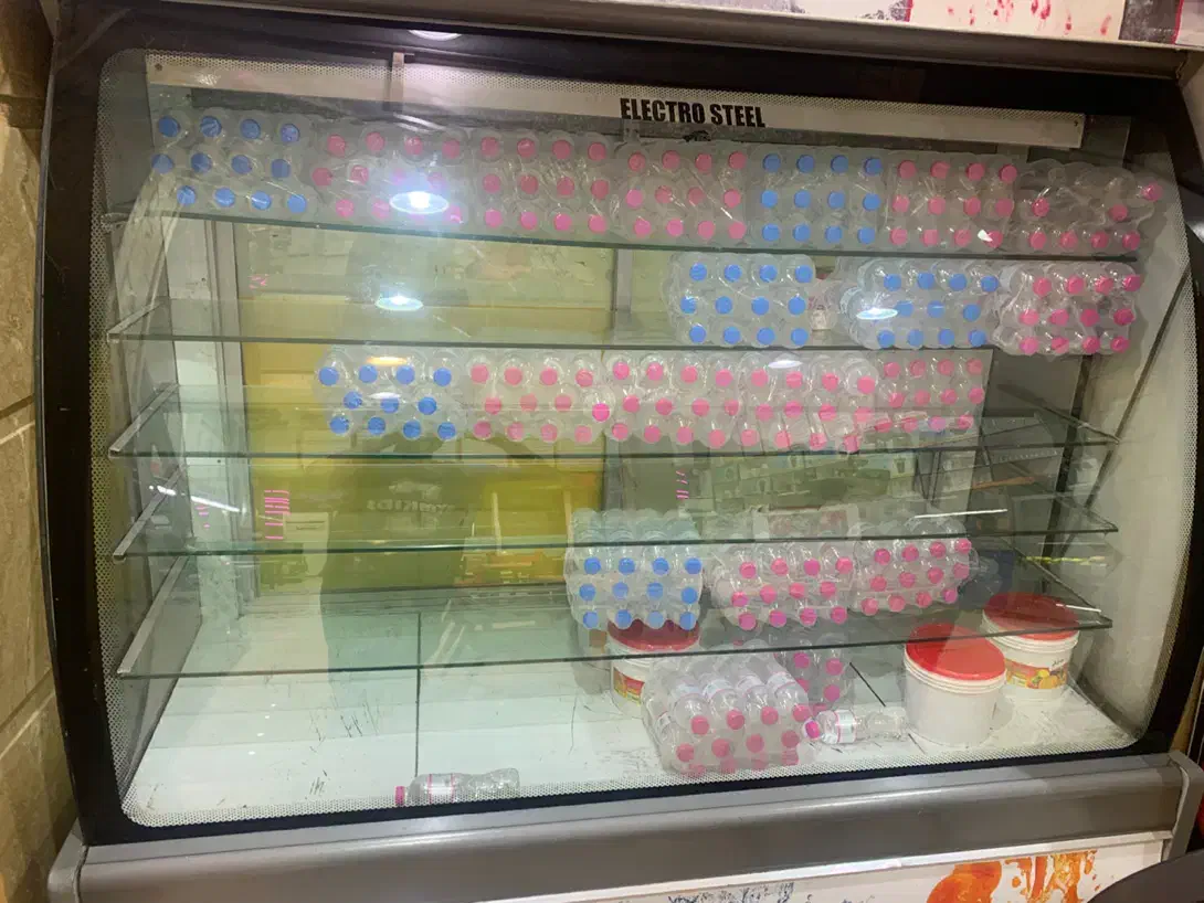 یخچال ویترینی مخصوص کبابی و ابمیوه|فروشگاه و مغازه|قائمشهر, |دیوار