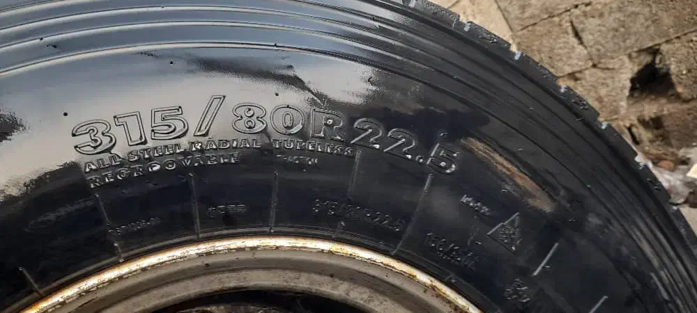 لاستیک جی تی|قطعات یدکی و لوازم جانبی|سنگر, |دیوار