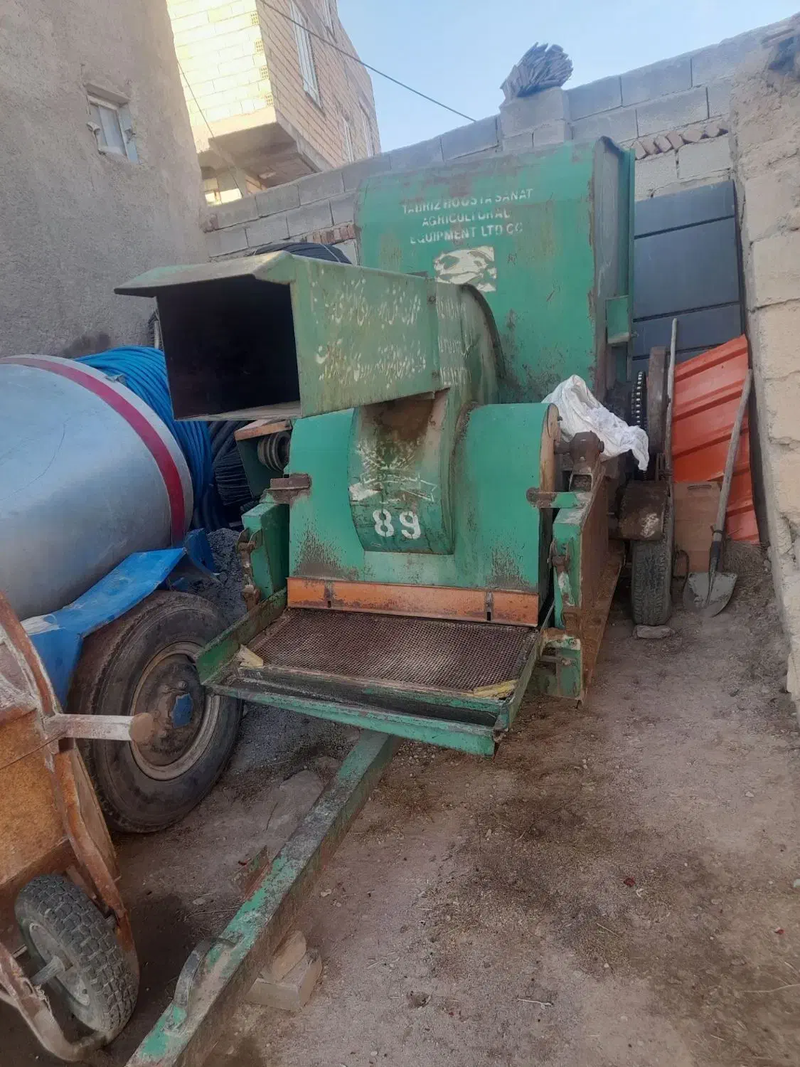 خرمنکوب|ماشین‌آلات صنعتی|سراجو, |دیوار