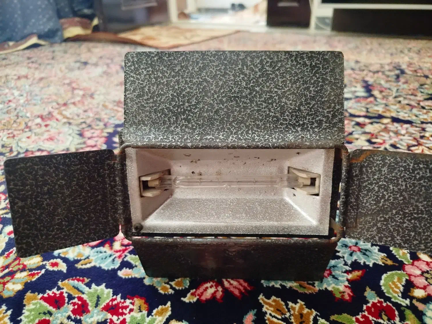 پروژکتور قوی لامپ نور اصلی|لامپ و چراغ|همدان, |دیوار