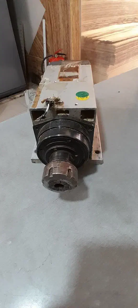 نجاری سی ان سی|ماشینآلات صنعتی|قم, تعویض پلاک|دیوار