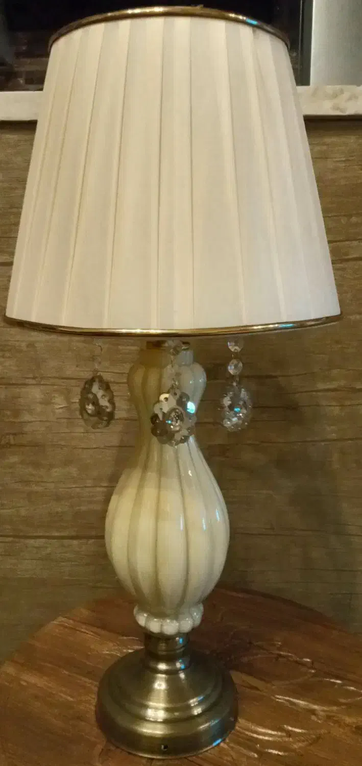 دو عدد لوستر برنجی ده شعله (یکجفت) و دو عدد آباژور|لوستر و چراغ آویز|تهران, علیآباد|دیوار