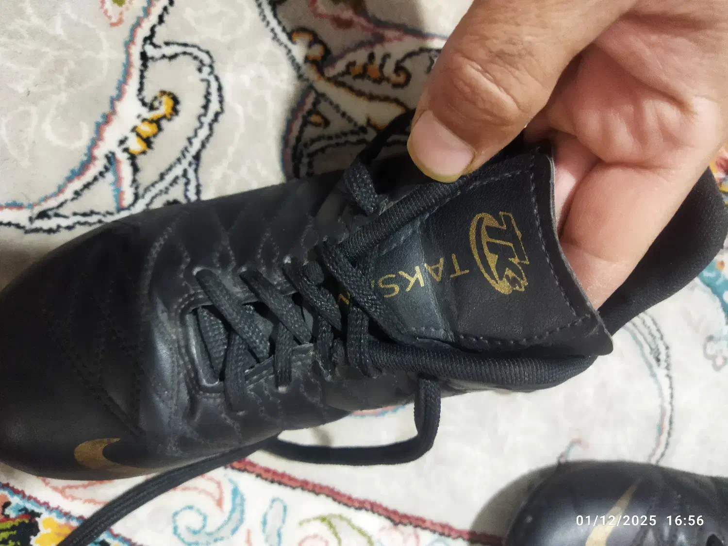 کفش میخی فوتبالی چرم اصل|کیف، کفش، کمربند|اردستان, |دیوار