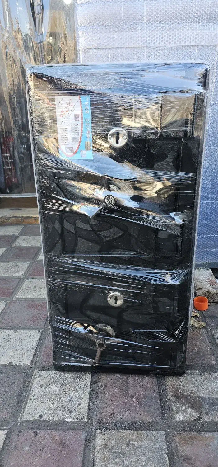 گاوصندوق دسته دوم|فروشگاه و مغازه|رشت, شهرک آیت الله منتظری|دیوار