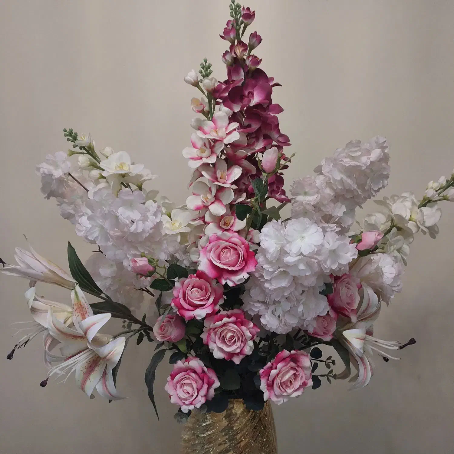 گل با گلدان|گل مصنوعی|تهران, سجاد|دیوار