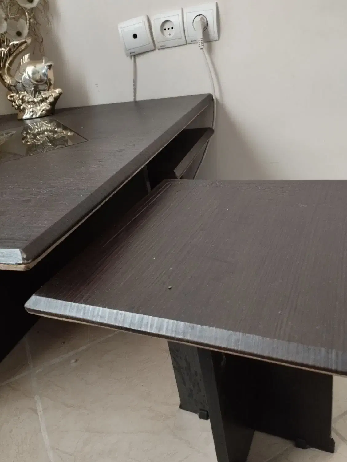 میز و گلمیز|مبلمان خانگی و میز عسلی|صدرا-فارس, فاز ۱|دیوار