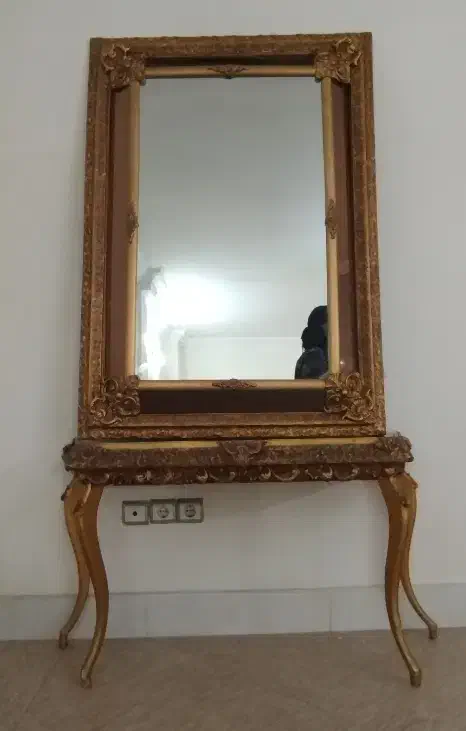 آیینه|آینه|مشهد, تلگرد|دیوار