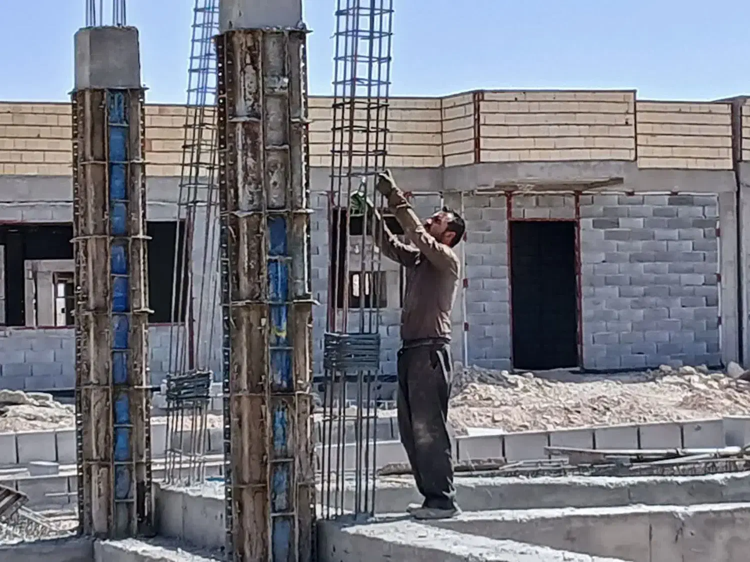 کارگر آرماتوربندی|استخدام معماری، عمران و ساختمانی|قم, نیروگاه|دیوار