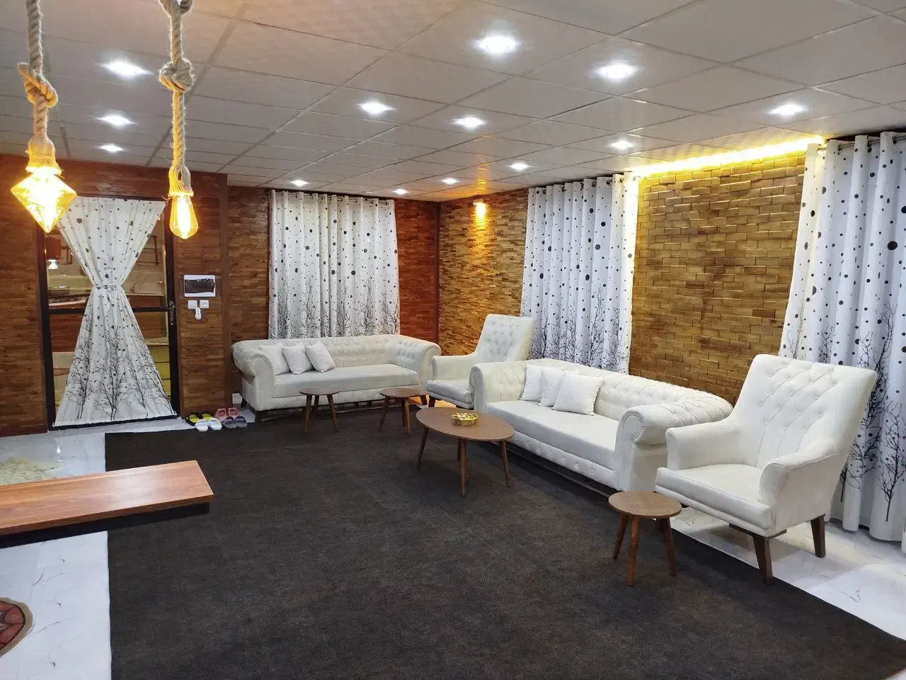 اجاره باغ و ویلای لوکس چوبی (سوییت)|اجارهٔ کوتاهمدت ویلا و باغ|تبریز, |دیوار