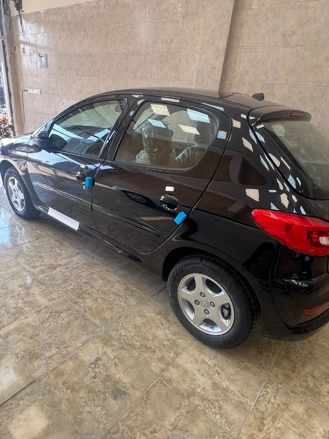 ۲۰۷ پانورما ارتقا یافته فول مدل ۱۴۰۴ صفر کیلومتر|خودرو سواری و وانت|بافت, |دیوار