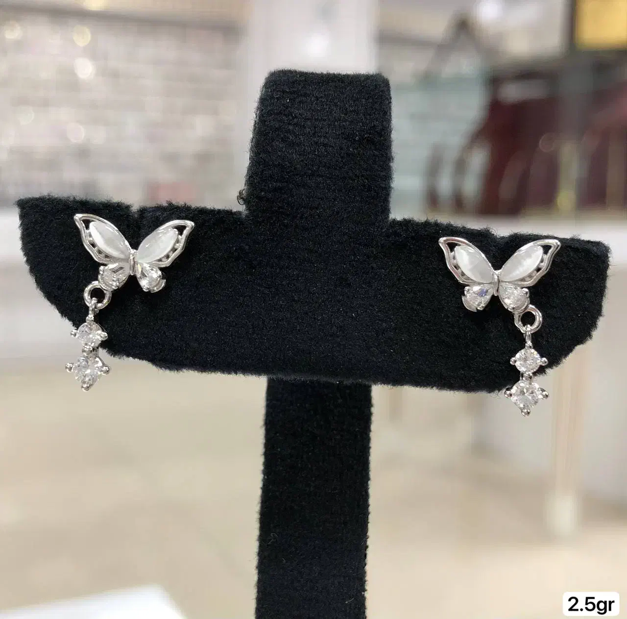 گوشواره نقره با صدف طبیعی بسیار خاص و مینیمال|بدلیجات|شهرضا, |دیوار