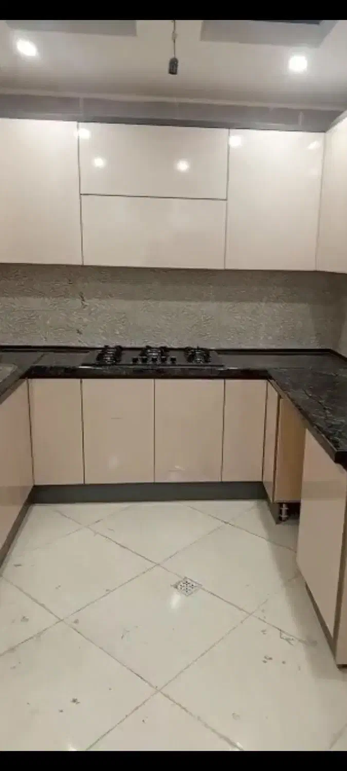 آپارتمان ۸۰ متری/۲خواب/نوساز کلیدنخورده/فول