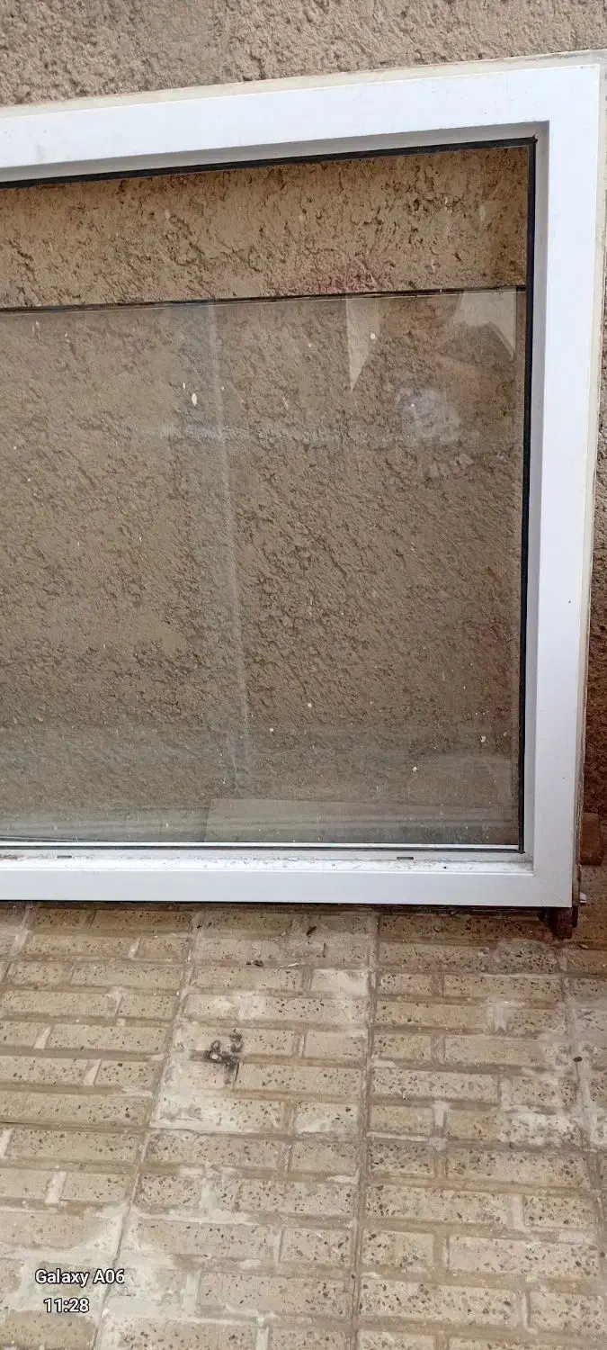 پنچره|مصالح و تجهیزات ساختمان|هشتگرد, هشتگرد قدیم|دیوار