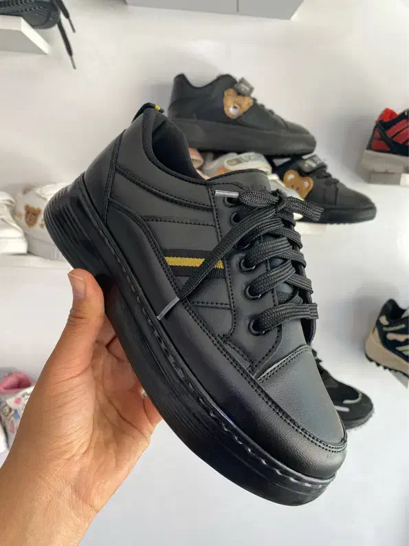 اسپرت زنانه|کیف، کفش، کمربند|بیرجند, |دیوار