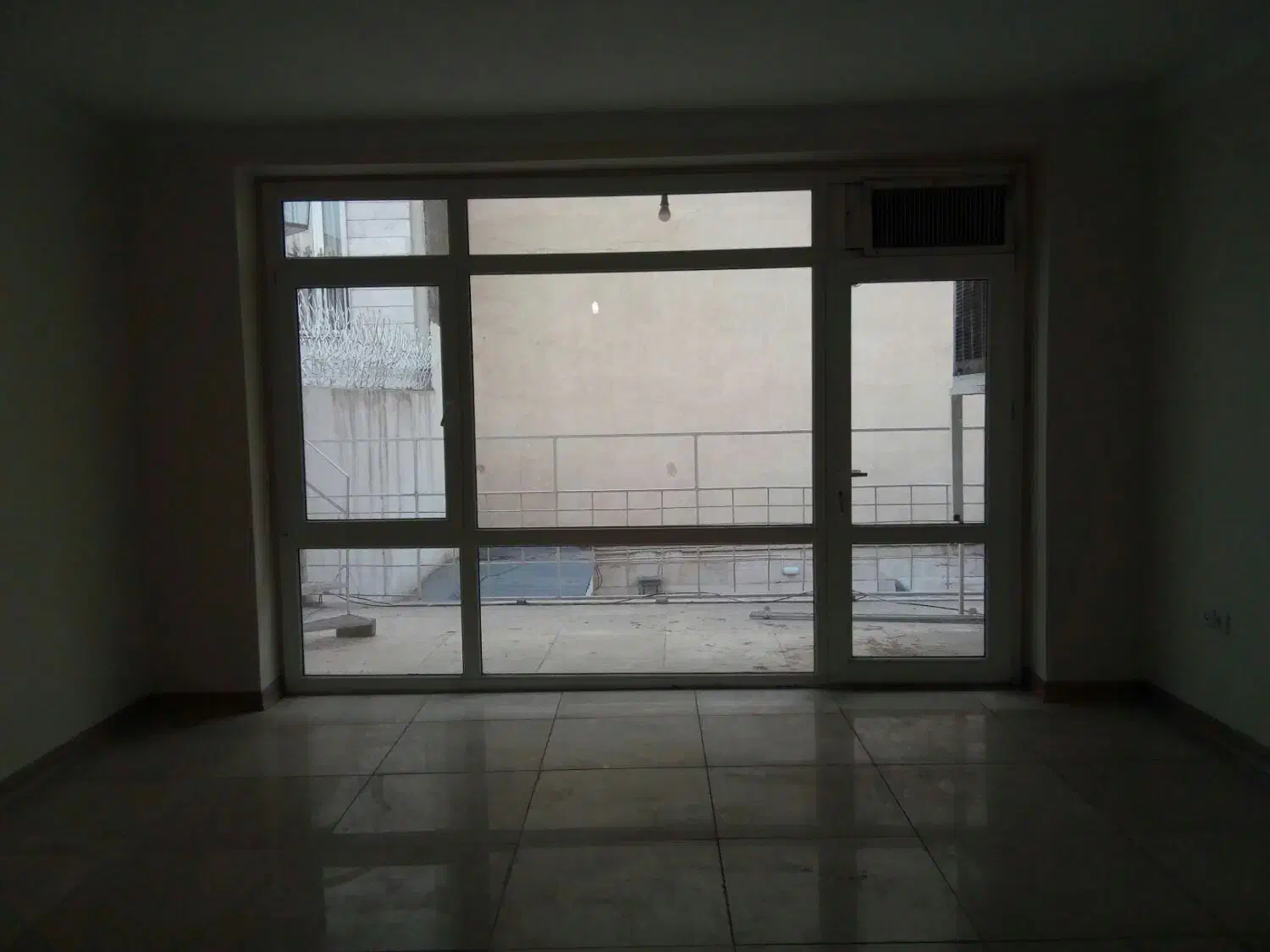 اجاره ۲۲۰ متر خانه مستقل دروس