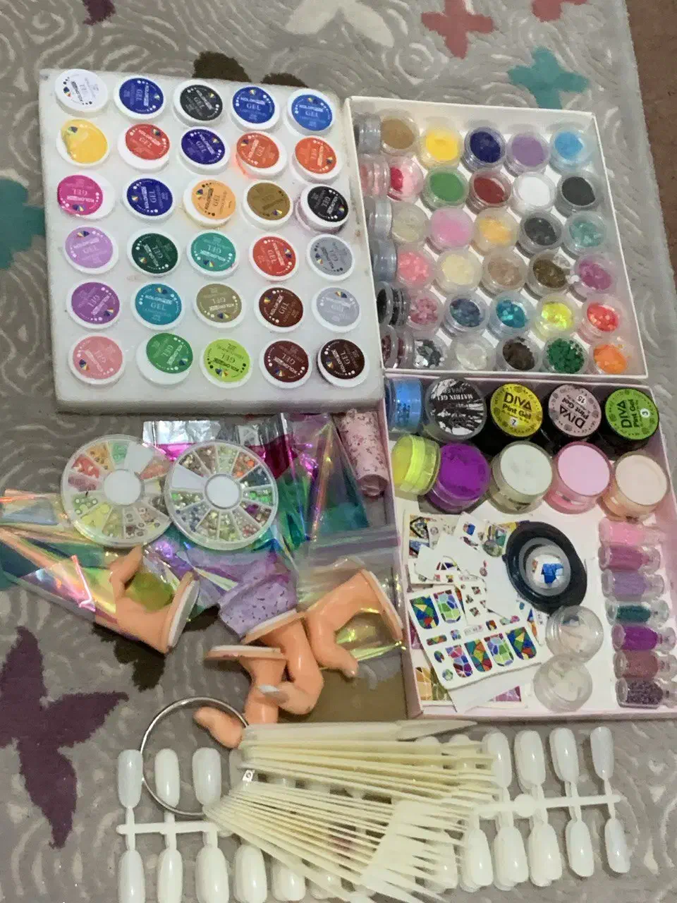 دیزاین ناخن|آرایشی، بهداشتی، درمانی|پرند, فاز ۶|دیوار