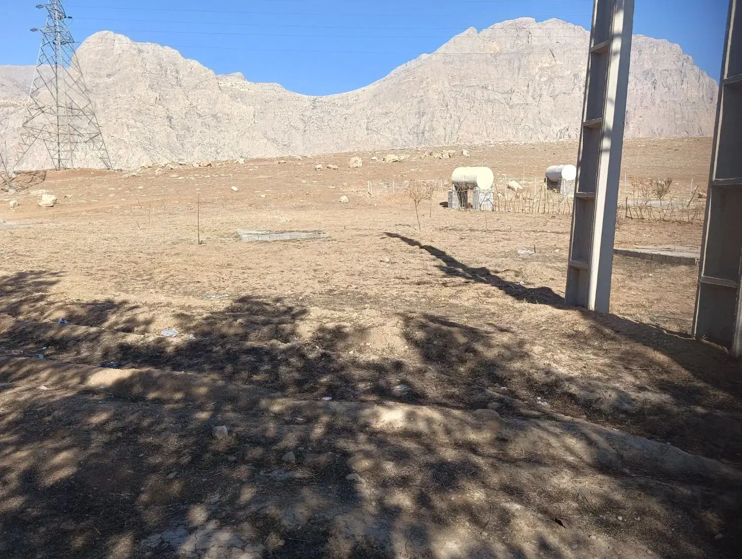 زمین بر جاده هرسین|فروش زمین و ملک کلنگی|بیستون, |دیوار