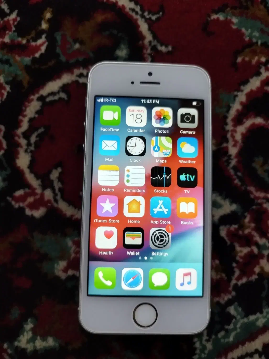 آیفون ۵sدرحدخشک|موبایل|خاش, |دیوار