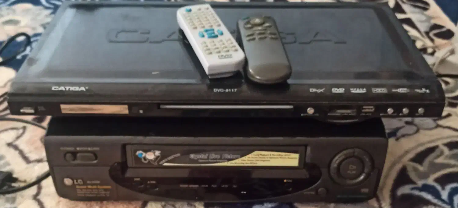 2عدستگاه ویدئو ودی وی دی سالم به فروش می رسد|پخش‌کننده DVD و ویدیو|شیراز, شیخ علی چوپان|دیوار