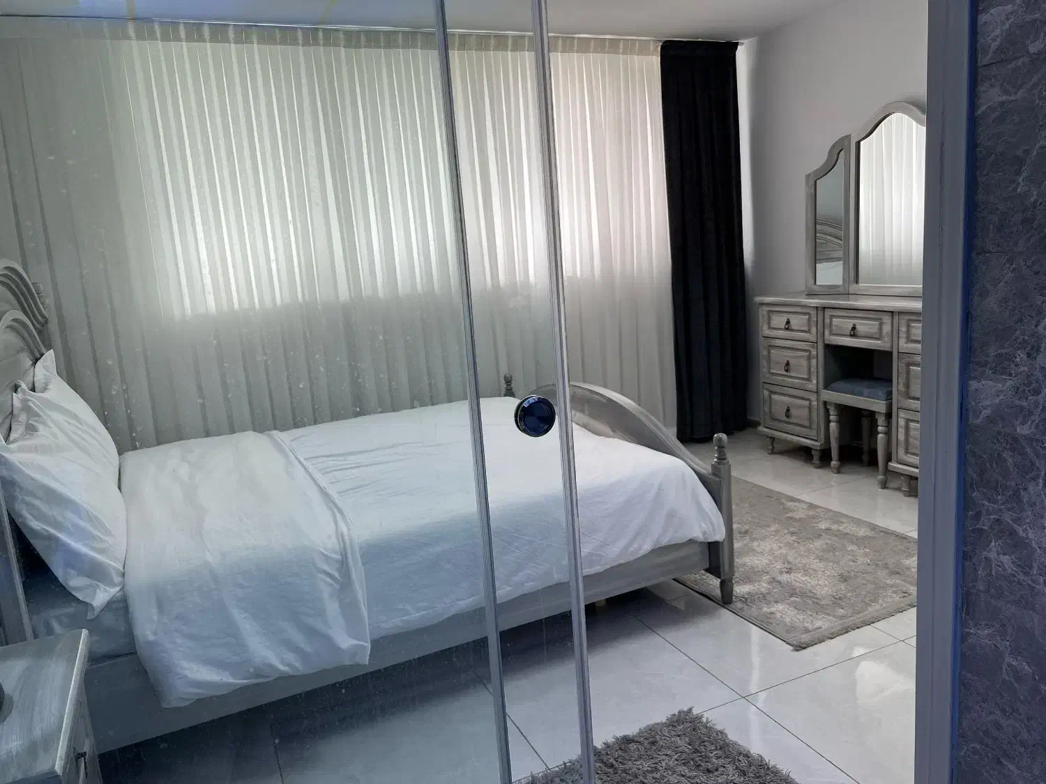 آپارتمان مبله جکوزی دار لوکس|اجارهٔ کوتاه‌مدت آپارتمان و سوئیت|تهران, مهران (سیدخندان)|دیوار