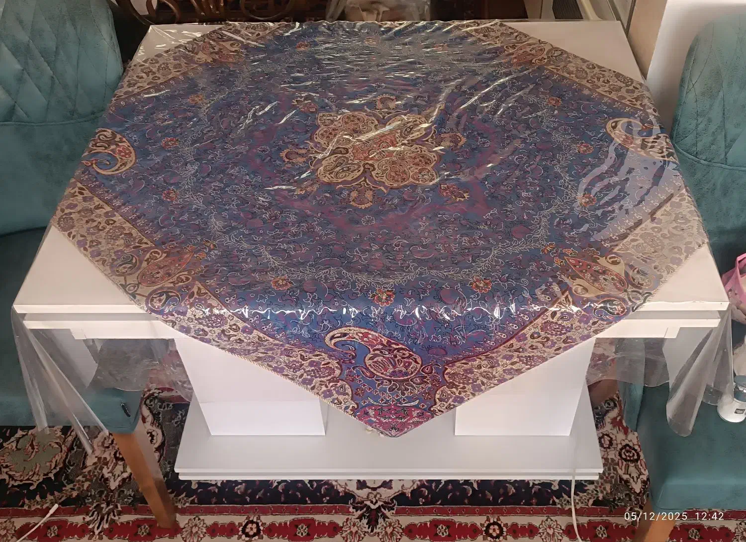 میز(جزیره)|میز و صندلی غذاخوری|سهند, |دیوار